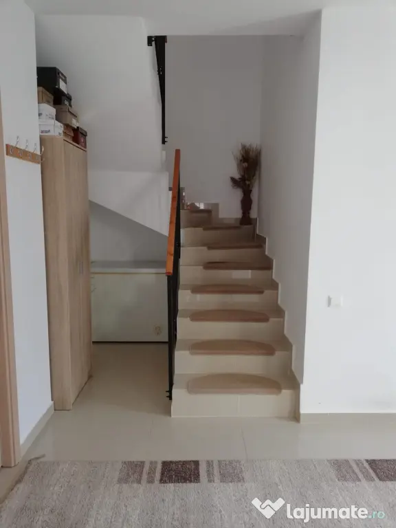 Casa/vila de vanzare 5 camere, Magurele granita cu Bucuresti