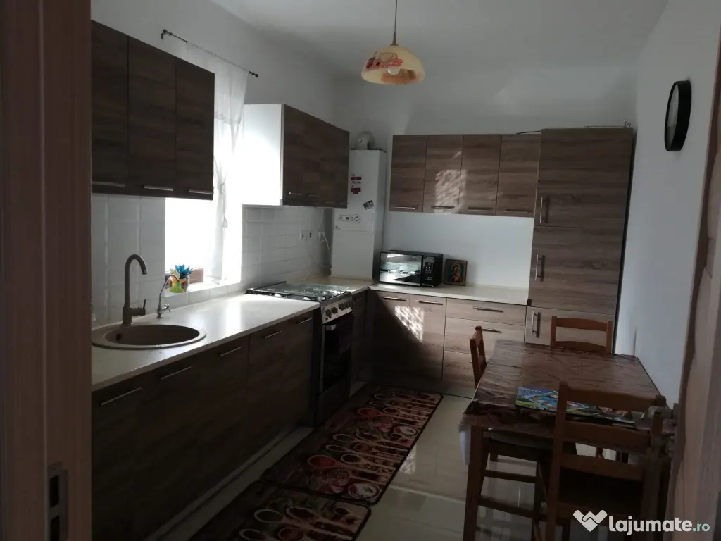 Casa/vila de vanzare 5 camere, Magurele granita cu Bucuresti
