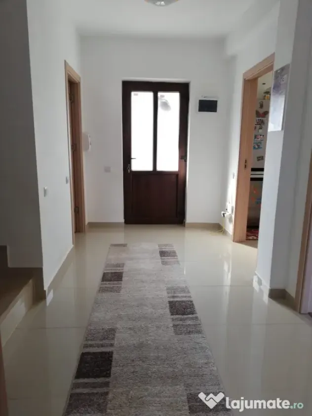 Casa/vila de vanzare 5 camere, Magurele granita cu Bucuresti