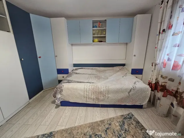 Vila cu 5 camere si teren propriu, metrou Anghel Saligny