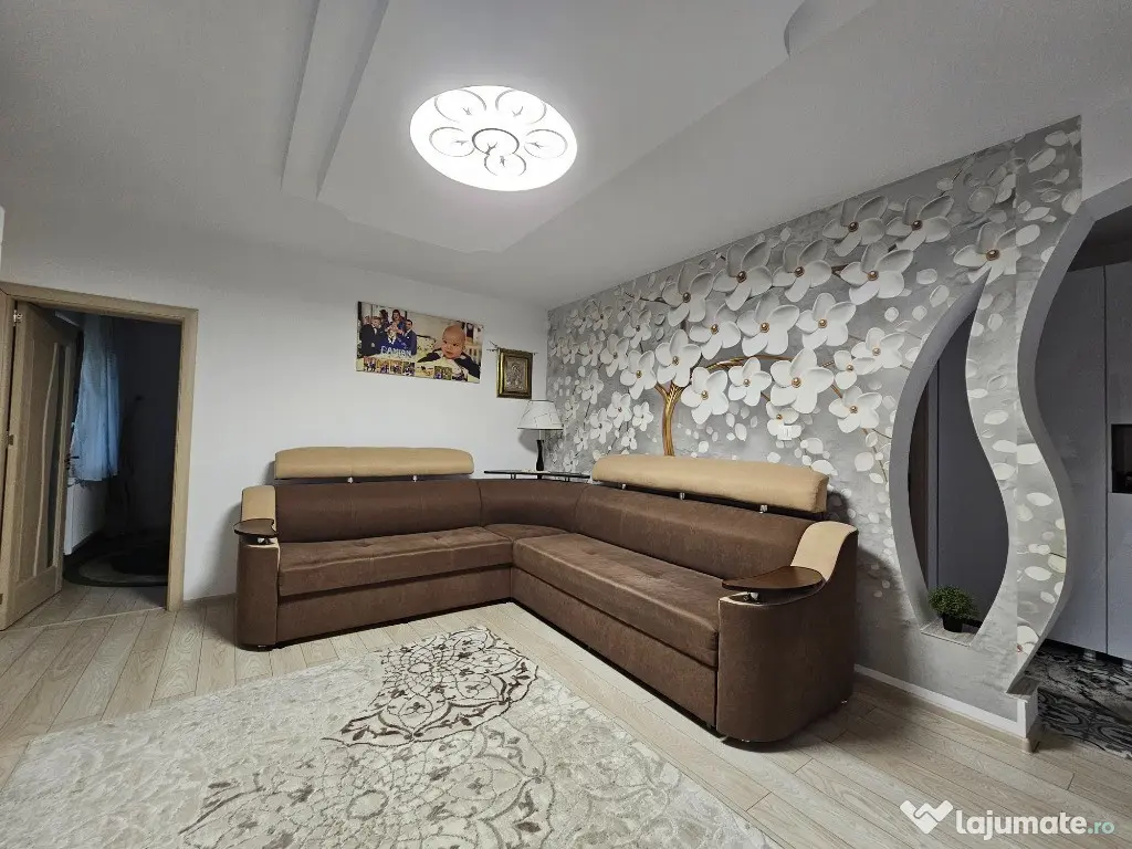 Vila cu 5 camere si teren propriu, metrou Anghel Saligny