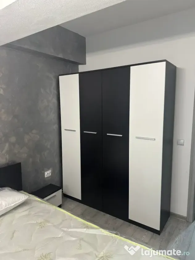 Apartament de închiriat 2 camere decomandat, bucătărie 18mp, Craiovița Nouă
