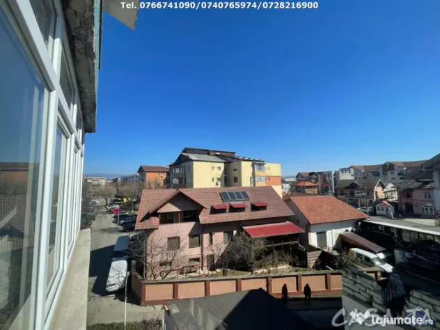 Apartament 2 Camere, Etaj 3, Strada Aleea Brandusei