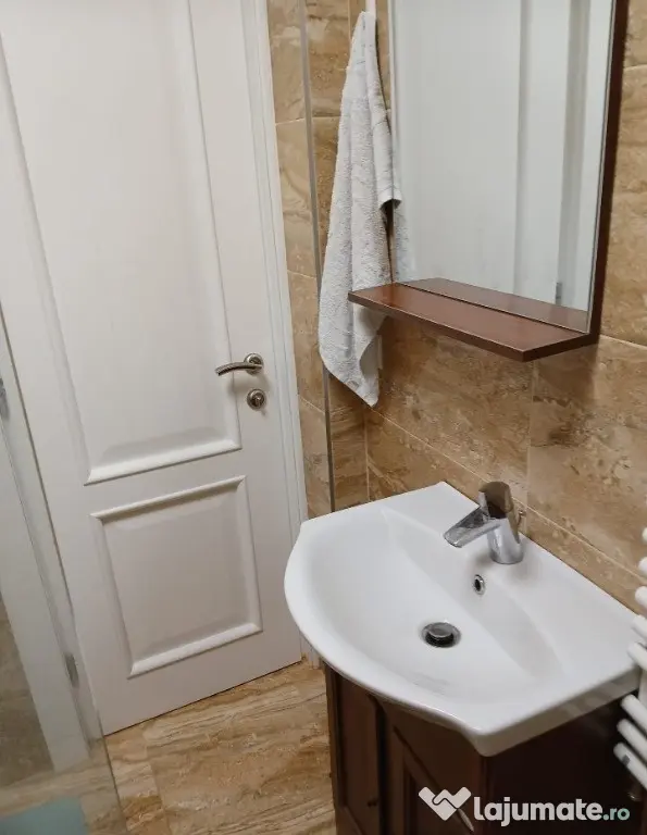 Apartament Cu 2 Camere Semidecomandate Etaj 1 Zona Ultracentrala