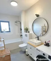 Apartament cu 2 camere, gradina, imobil tip vila, 2 parcari, 