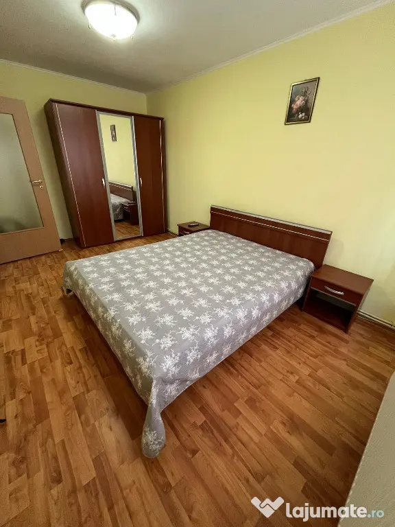 Vand apartament 2 camere decomandat in Deva, Bld. Balcescu, et 2