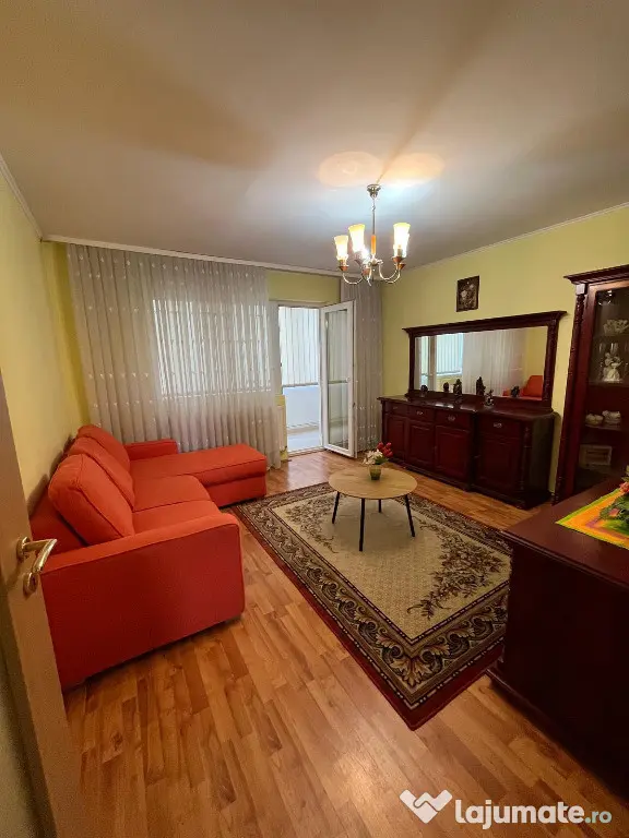 Vand apartament 2 camere decomandat in Deva, Bld. Balcescu, et 2