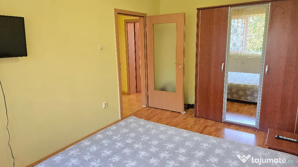 Vand apartament 2 camere decomandat in Deva, Bld. Balcescu, et 2