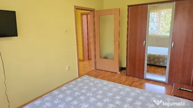 Vand apartament 2 camere decomandat in Deva, Bld. Balcescu, et 2