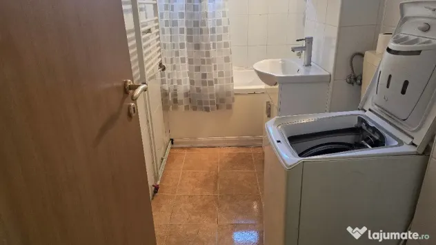 Vand apartament 2 camere decomandat in Deva, Bld. Balcescu, et 2