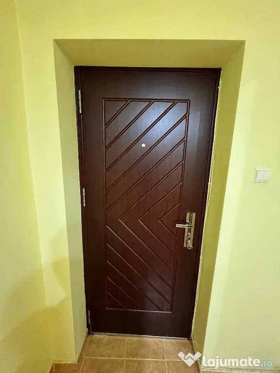 Vand apartament 2 camere decomandat in Deva, Bld. Balcescu, et 2