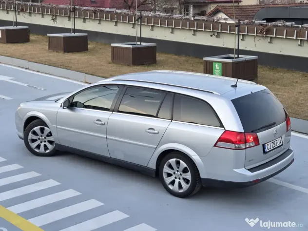 Opel Vectra C 1.9 combi