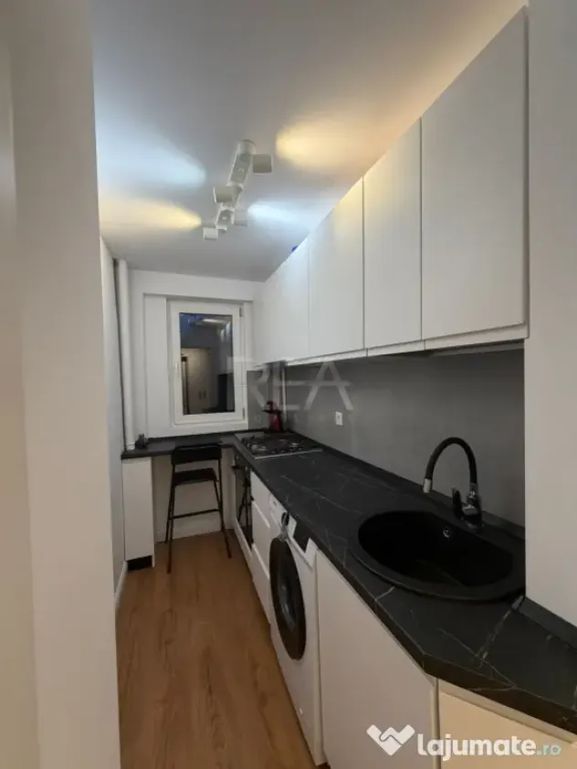 2 Camere | Ultracentral | Renovat | Ideal Investiție
