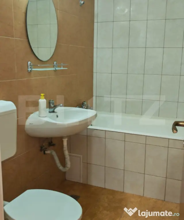 Apartament 3 camere 65mp,tip PC