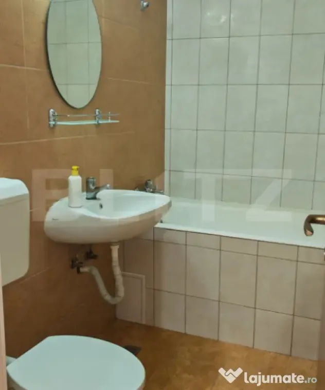 Apartament 3 camere 65mp,tip PC
