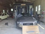 Execut lucrări de Tinichigerie auto şi vopsitorie 