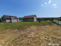Nazarcea | Casa cu teren de 1000 mp si toate utilitatile ...