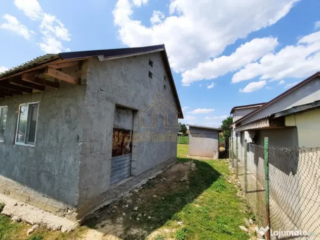 Nazarcea | Casa cu teren de 1000 mp si toate utilitatile ...