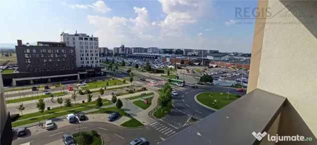 Studio modern Kasper Coresi cu loc de parcare si boxa