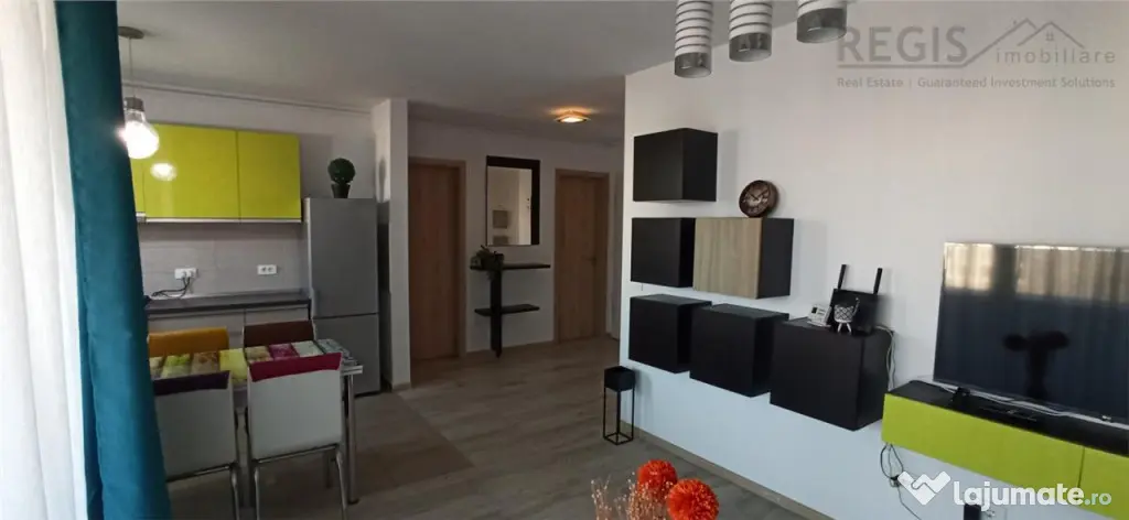 Studio modern Kasper Coresi cu loc de parcare si boxa