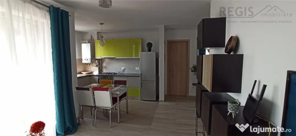 Studio modern Kasper Coresi cu loc de parcare si boxa