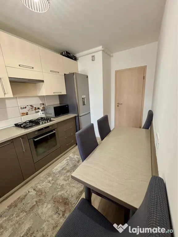 Apartament 3 camere | Grădină privată + parcare | Tractorul