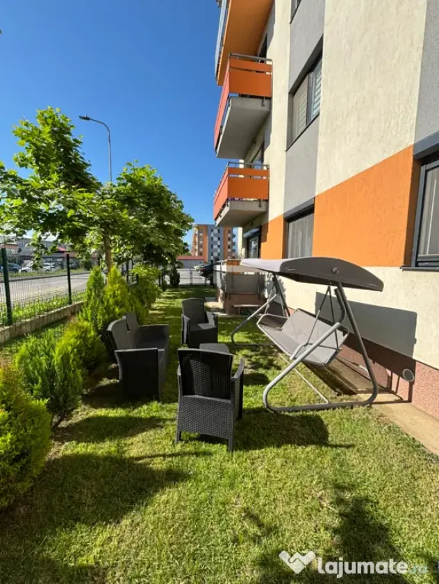Apartament 3 camere | Grădină privată + parcare | Tractorul