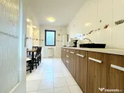 Apartament Spatios intr-o cladire cu Autorizatie ISU- 800 ml 
