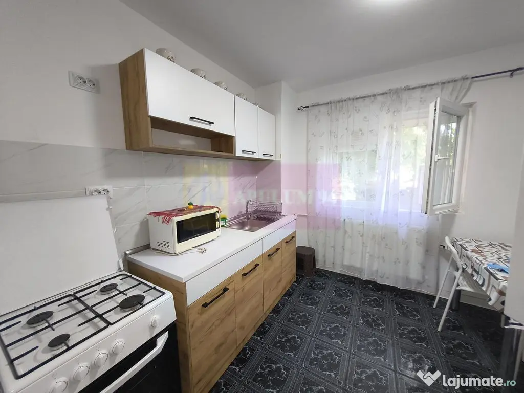 Apartament frumos lângă Metrou M2 și Parc