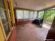 Casa parter, cu 4 camere, 140 mp, teren 1000 mp, zona Simnic