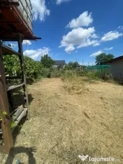 Casa parter, cu 4 camere, 140 mp, teren 1000 mp, zona Simnic