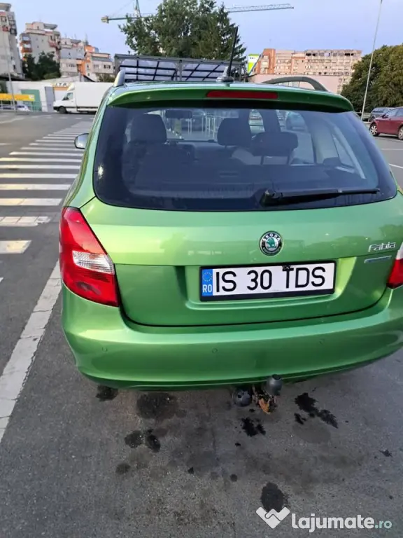 SKODA Fabia 2012 — imagine 5
