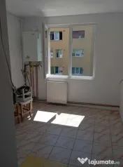 Garsoniera renovata | Balcon | zona Astra 