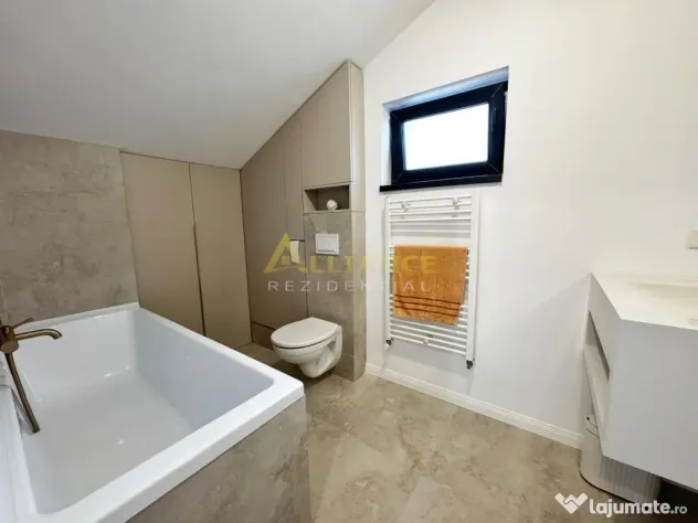 Vila individuala P M || 5 camere 2 bai || 386mp teren
