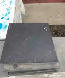 Vând marmură neagră