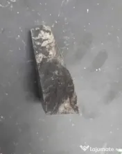 Vând marmură neagră 