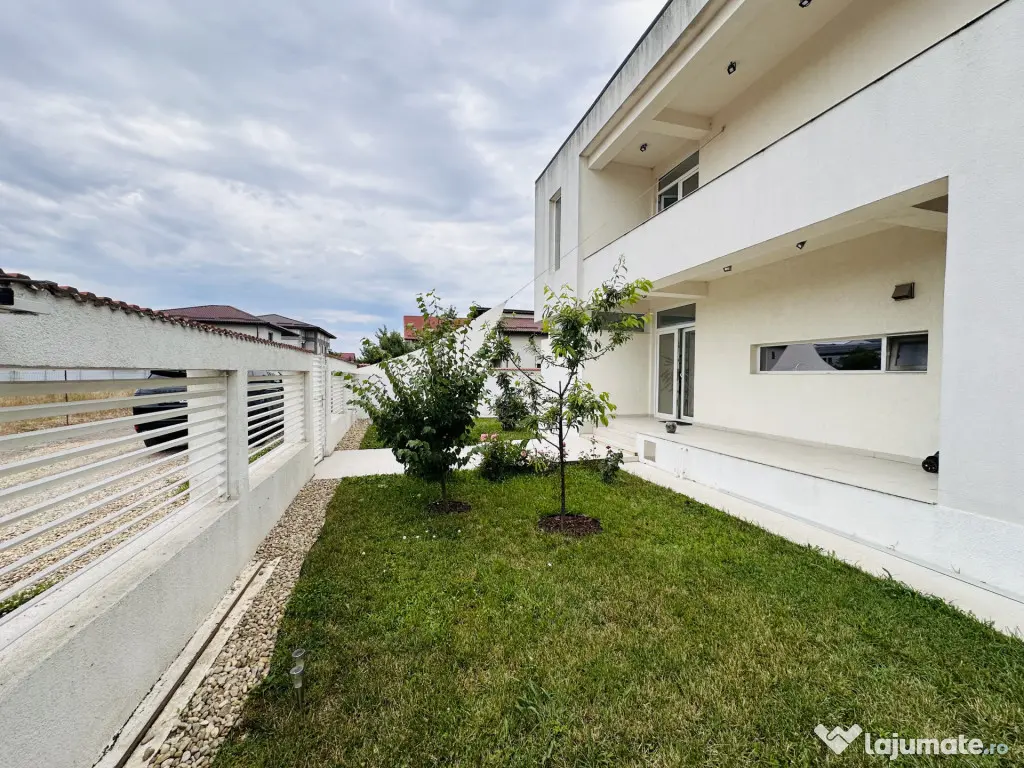 Vila superba 224 mp , 400 mp teren, individuala, str Orhidee