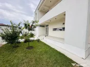 Vila superba 224 mp , 400 mp teren, individuala, str Orhidee