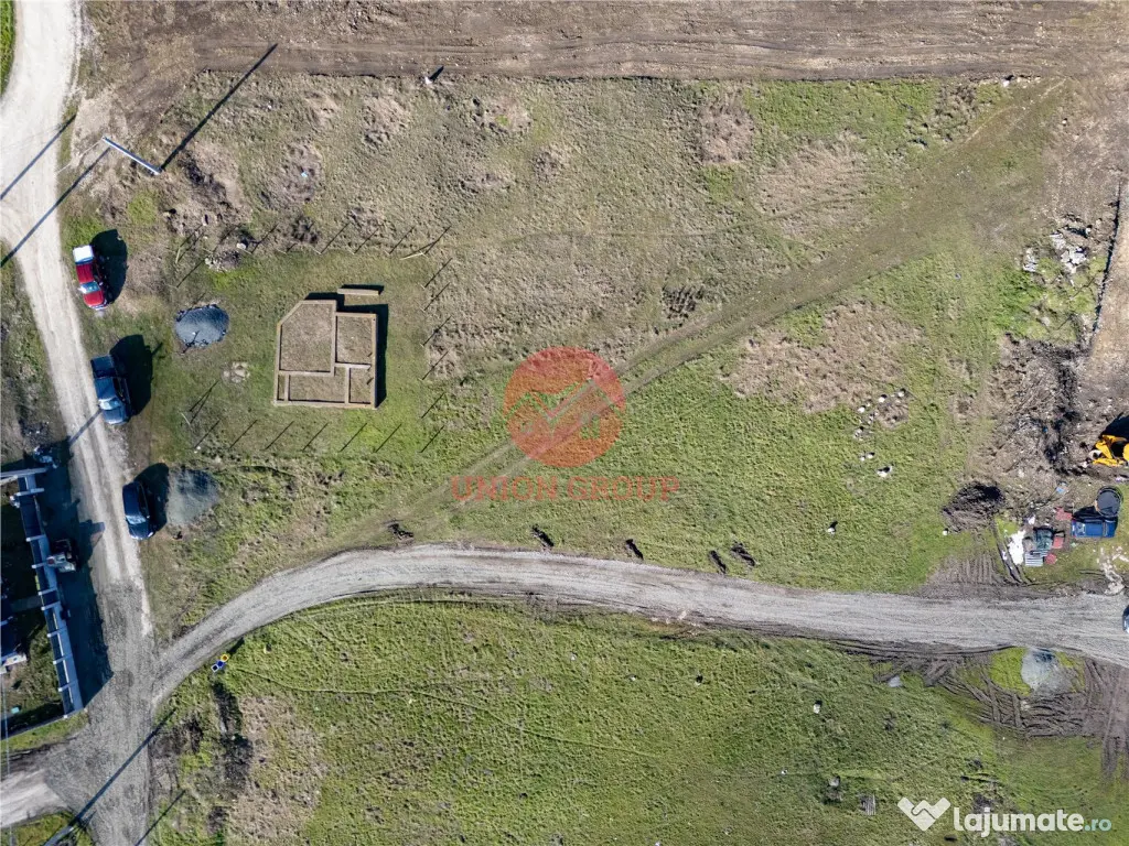 Teren Intravilan 615 mp Langa Lac, Corbu