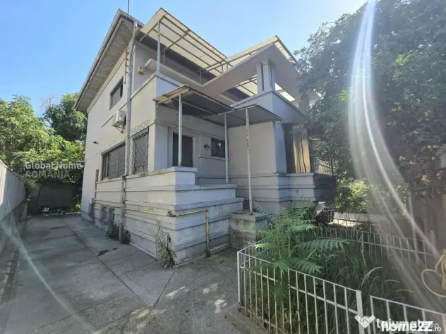 Interbelic Art Deco Villa 440 sqm + Land 566 sqm • Zona Do