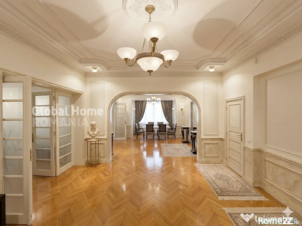 Interbelic Art Deco Villa 440 sqm + Land 566 sqm • Zona Do