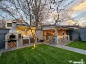 Interbelic Art Deco Villa 440 sqm + Land 566 sqm • Zona Do 