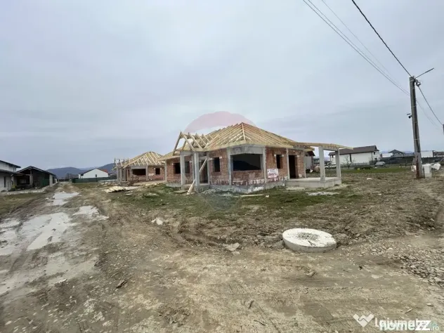FUNDATIE / PROIECT Pentru casă nouă cu 4 camere | Mocir... - Mocira (Maramures)
