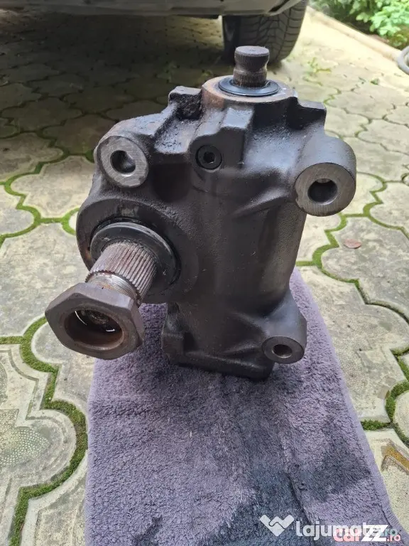 Pompa Servo Directie Iveco Eurocargo originala an 2014 cod 5801885079