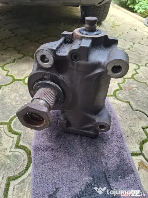 Pompa Servo Directie Iveco Eurocargo originala an 2014 cod 5801885079
