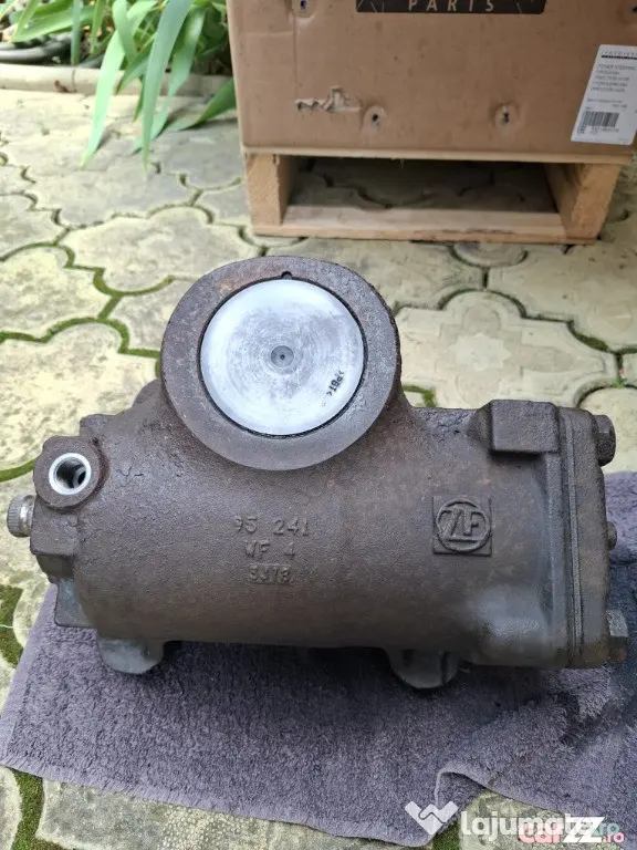 Pompa Servo Directie Iveco Eurocargo originala an 2014 cod 5801885079