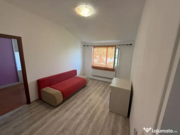 Apartament 3 camere zona KM 4-5