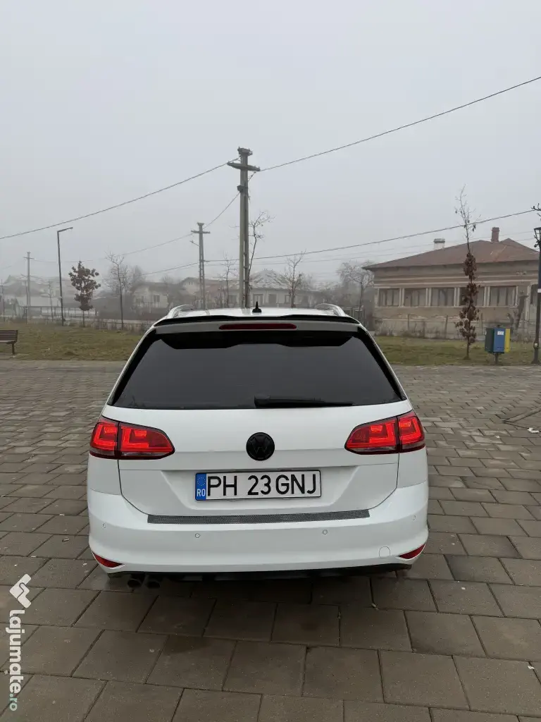 VOLKSWAGEN Golf 2015 — imagine 7