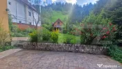 Vila in Moeciu de Sus -12 camere teren 4780 mp- bonus 2000 m