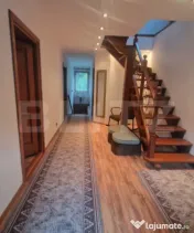 Vila in Moeciu de Sus -12 camere teren 4780 mp- bonus 2000 m